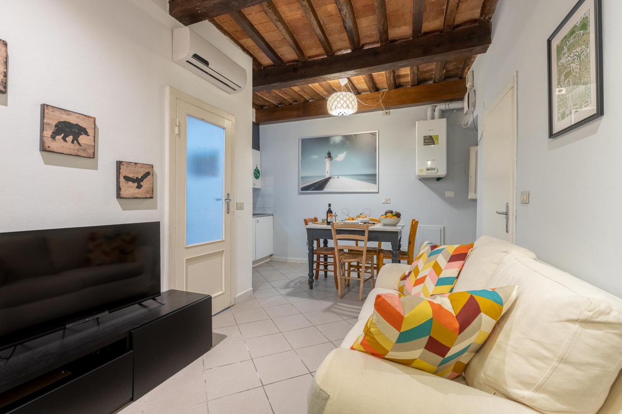 Piazza Dei Cavalieri Confortable Apartment Pise Extérieur photo