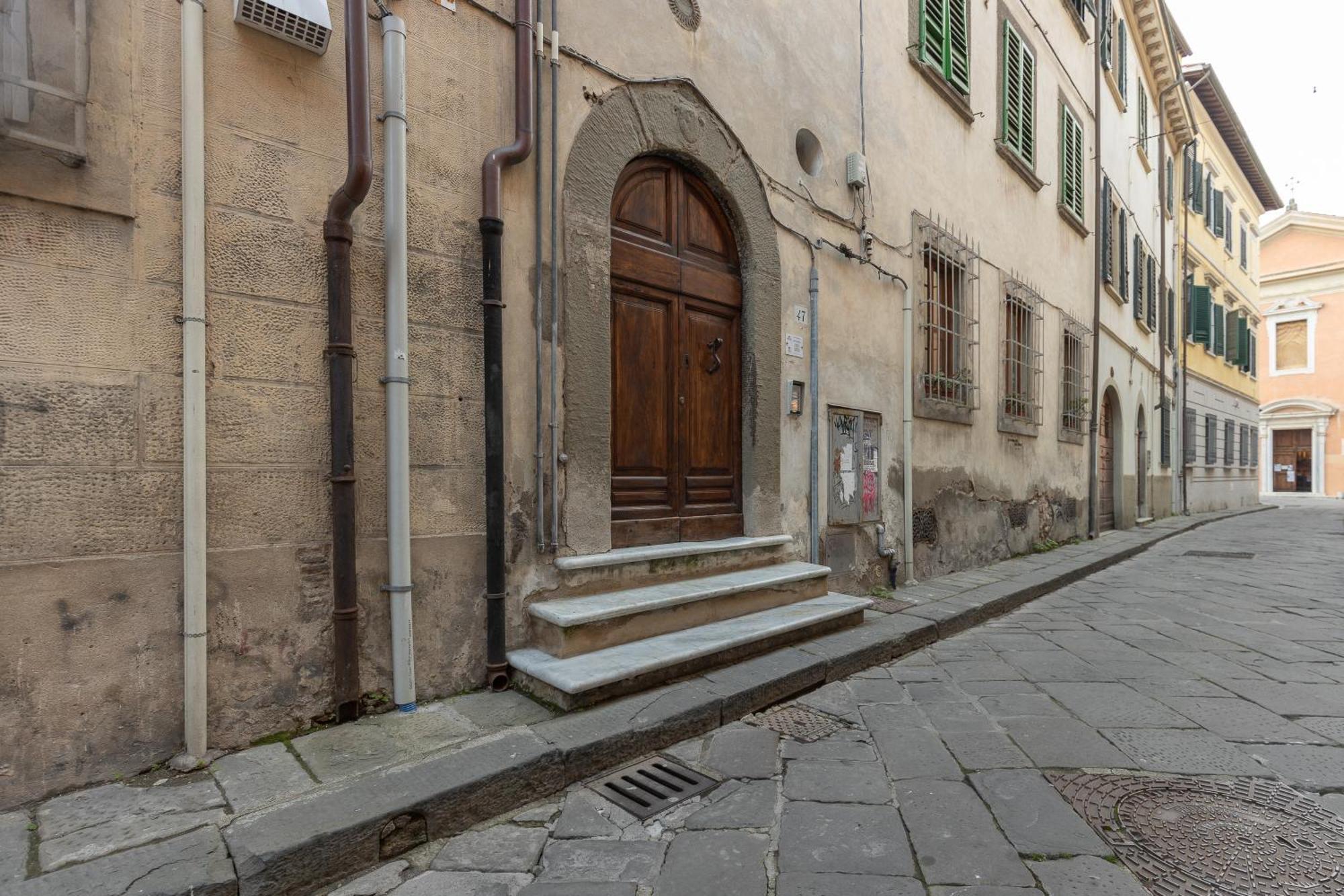 Piazza Dei Cavalieri Confortable Apartment Pise Extérieur photo